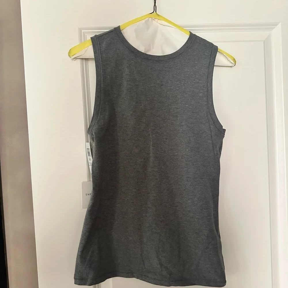 NWT Aritzia The Group Mend Tank - Heather Dark Grey Size M - Picture 12 of 12